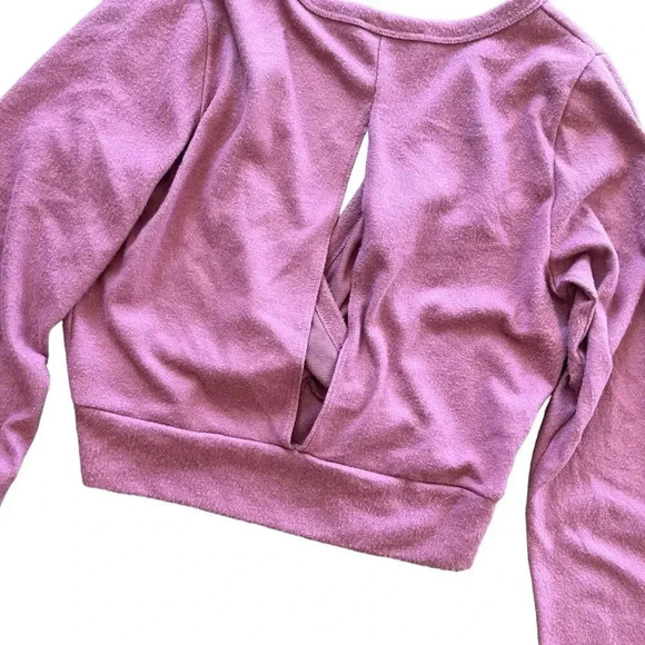 Lulus Pink Back to the Trend Long Bell Sleeve Keyhole Back Top M - Picture 7 of 7